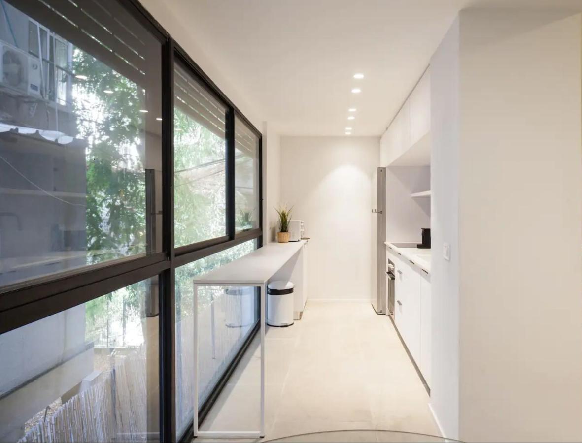 Renovated Large 3Rm Apartment 5 Min From The Beach Tel Aviv Eksteriør billede